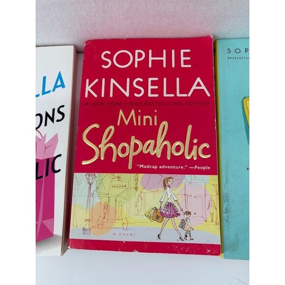 Lot of 5 Sophie Kinsella Shopaholic Novels - Picture 3 of 6